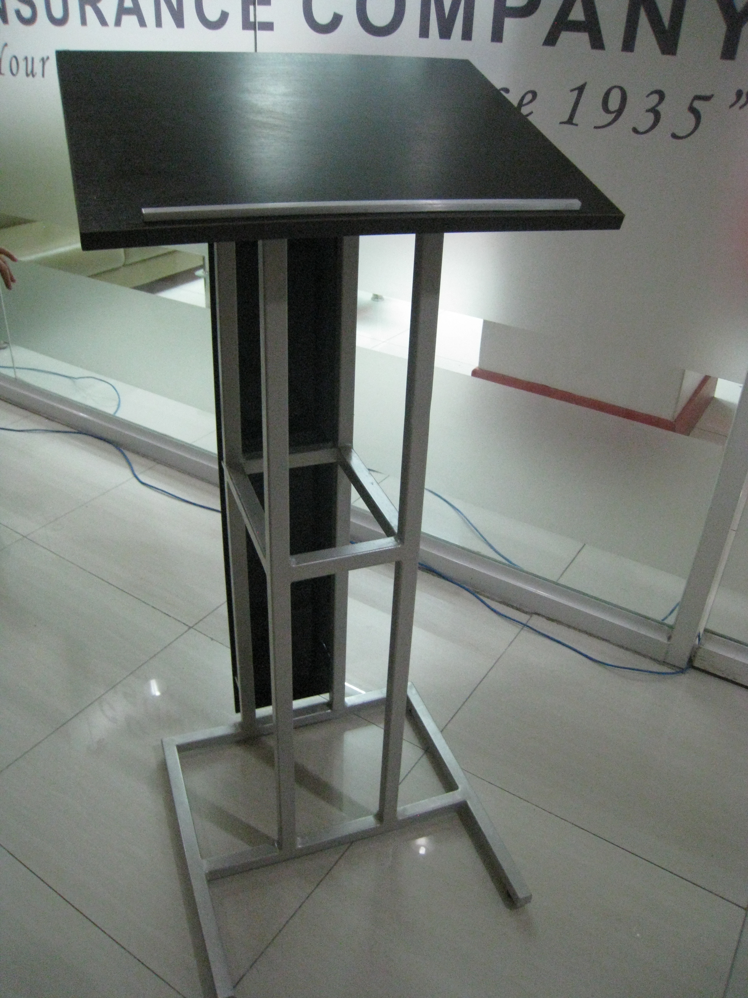 From 3D to Ready: Lectern (finished)